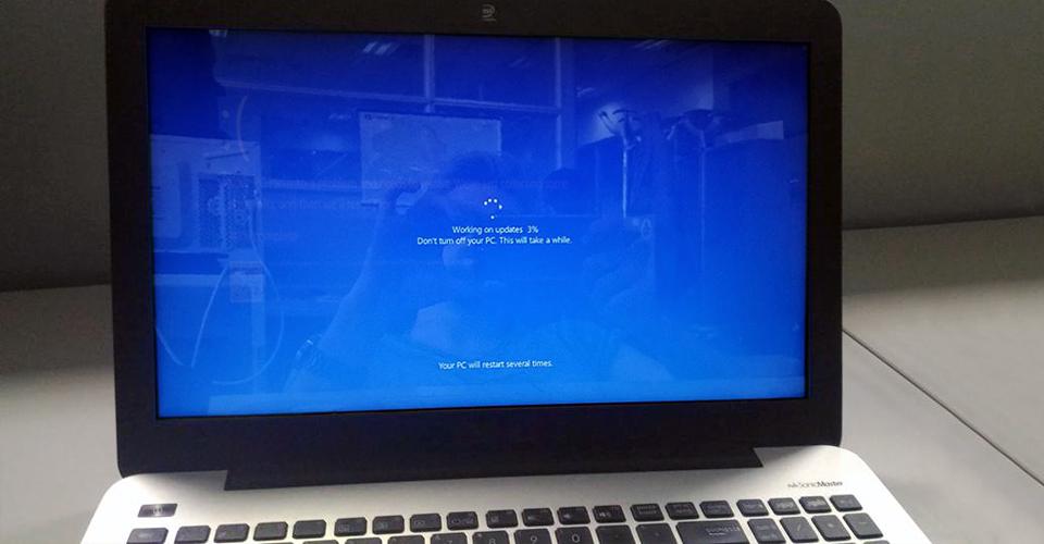 Nu lăsa Microsoft să facă ce vrea cu PC-ul tău! Așa blochezi orice încercare a instala forțat Windows 10
