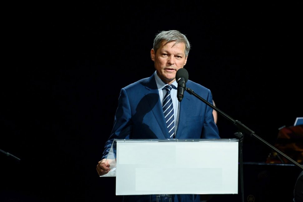 Discuție Cioloș-Iohannis în context tensionat. Guvernul se destramă în prag de alegeri