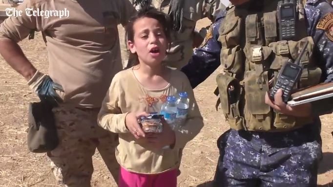 Mesajul cutremurător al unei fetițe de 10 ani pentru militarii care au salvat-o din mâinile ISIS