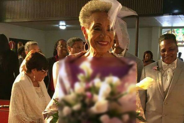 O mireasă de 86 de ani a cucerit Internetul. Cum a apărut femeia în fața altarului