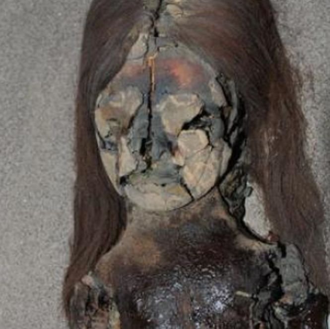 Cele mai vechi mumii din lume s-au transformat într-o masă gelatinoasă. Oamenii de știință sunt bulversați