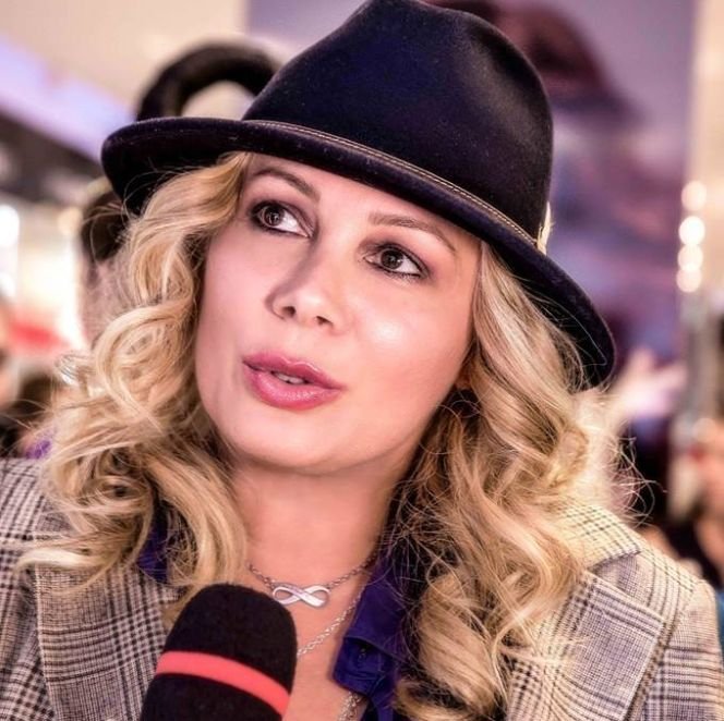 Dana Săvuică, deschisă provocărilor la un an de la divorţ. ”A fost pentru prima dată când...”