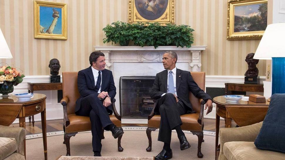 Alegeri SUA. Premierul italian Matteo Renzi, mesaj viral pe Facebook: &quot;Să sperăm că va fi fată”