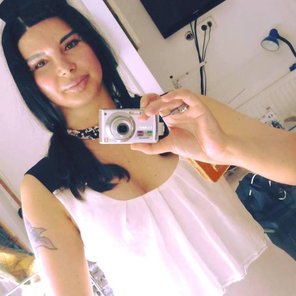 Marinela Nițu a renunțat la machiaj și o arată (Foto) 415023