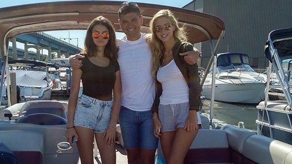Cristian Boureanu, față în față cu fiica sa, la două luni de la scandalul din stradă. Ce i se reproșează fostului politician