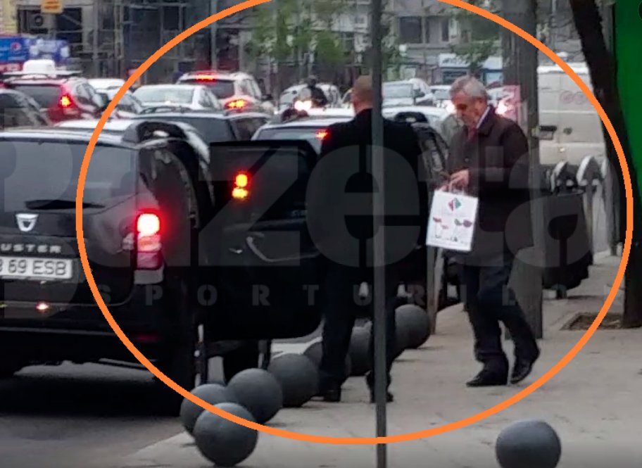 Călin Popescu Tăriceanu a blocat traficul din centrul Capitalei ca să meargă la cumpărături - VIDEO. Șeful Senatului: Am fost la farmacie