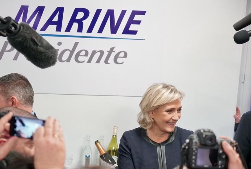 Șoc în Franța. Liderul partidului de extremă dreapta are șanse tot mai mari să câștige alegerile prezidențiale