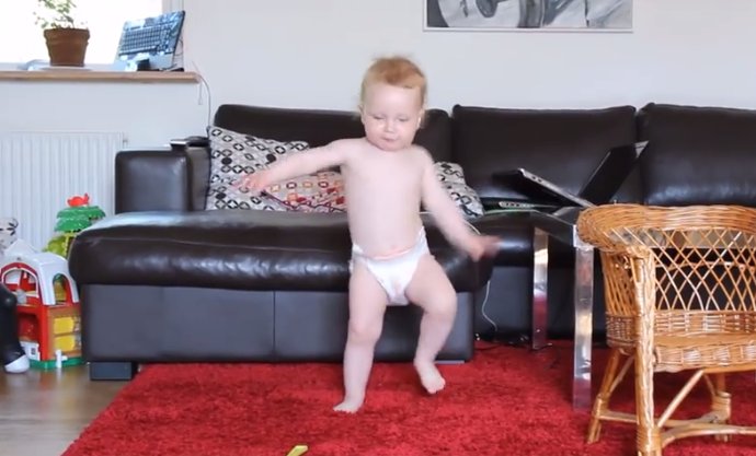 Câți bebeluși pot dansa așa cum o face acesta? Rămâi fără cuvinte - VIDEO 