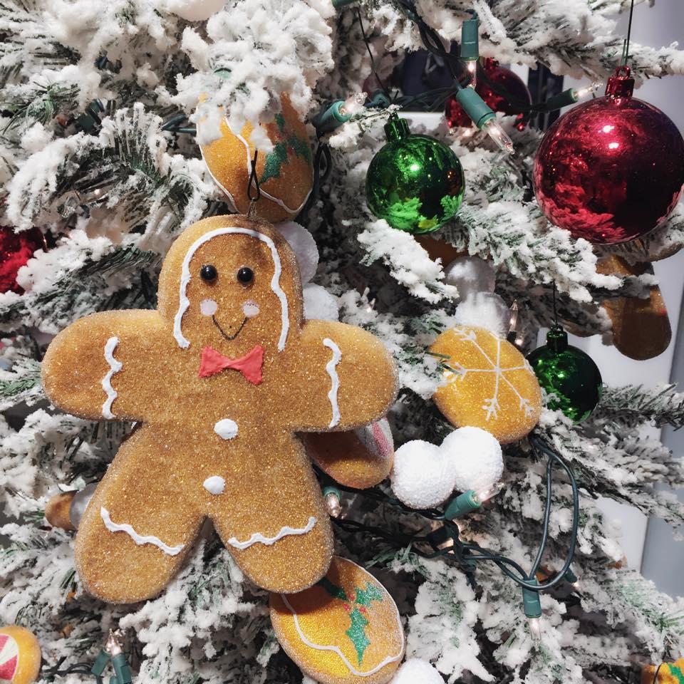 Monica Gabor și-a făcut un selfie, dar nu a fost atentă la detalii. Cine apare în spatele vedetei 418627