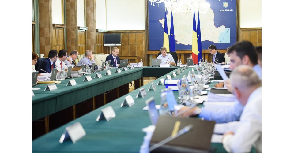 Demisie la cerere în cabinetul lui Dacian Cioloş