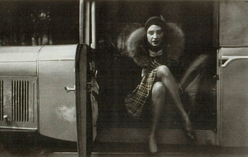 O tânără româncă a fost primul fotomodel al lumii. Milioane de oameni, fascinați de frumusețea ei