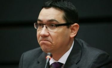 Victor Ponta, singur de Ziua Națională a României