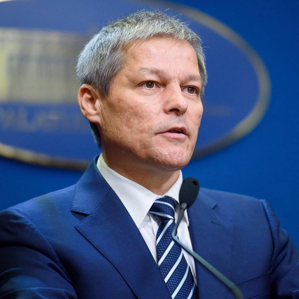 Dacian Cioloș: Nu exclud să mă înscriu într-un partid politic