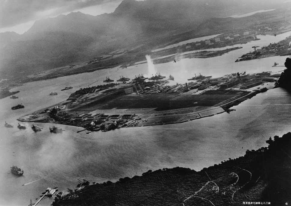 La 75 de ani de la atacul de la Pearl Harbor, un mare mister rămâne nerezolvat. ”America a fost avertizată”