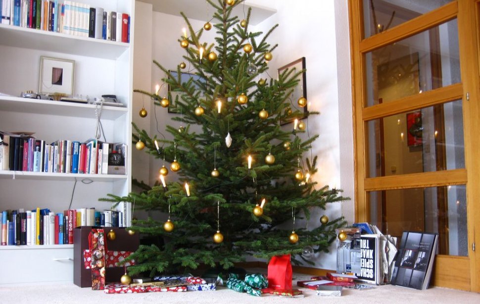 Reduceri eMAG la decorațiuni de Crăciun. TOP 5 produse la ofertă
