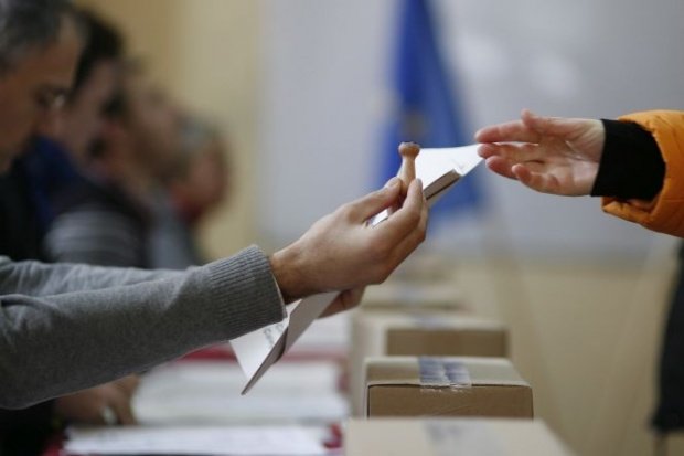 Alegeri parlamentare 2016. Urna mobilă a fost solicitată de 278 de ori la nivel naţional până la ora 10,00