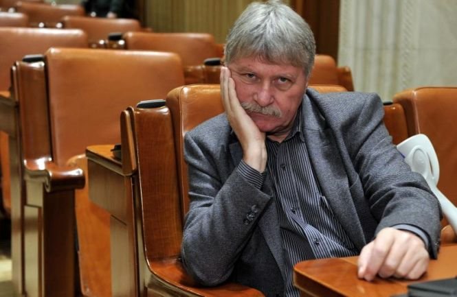 Cel mai longeviv parlamentar: Verestoy Attila, singurul prezent în Legislativ fără întrerupere, din 1990