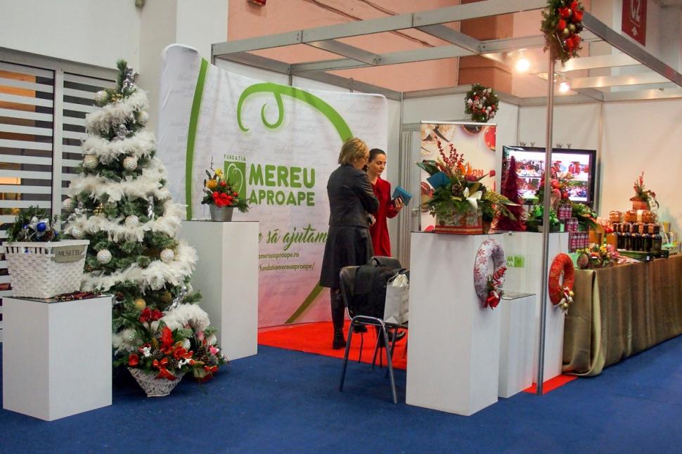 Fundația Mereu Aproape și producătorii români au susținut copiii României la IWA Charity Christmas Bazaar 2016 422537