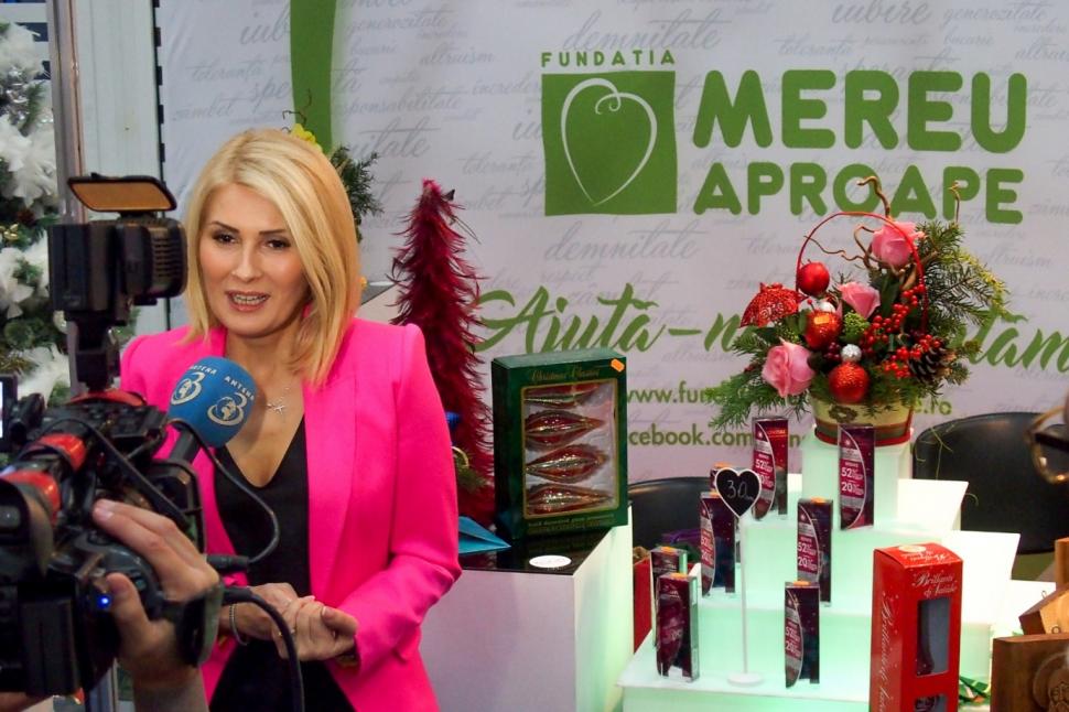 Fundația Mereu Aproape și producătorii români au susținut copiii României la IWA Charity Christmas Bazaar 2016 422539