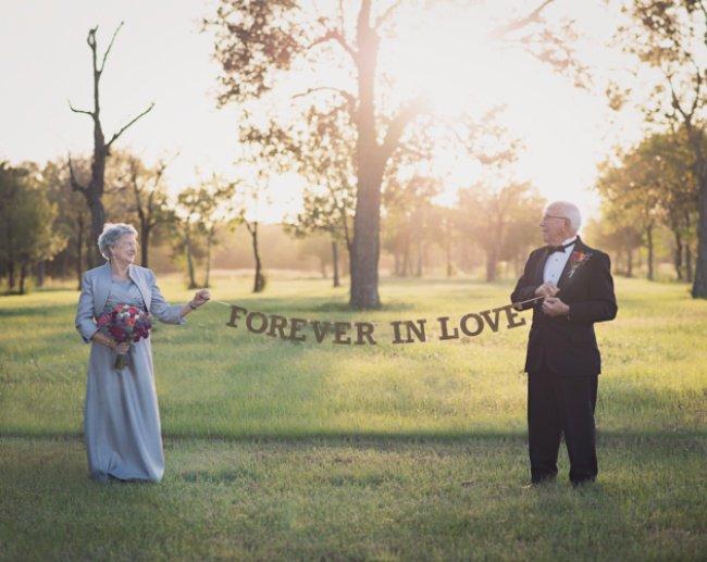 Acest cuplu a așteptat 70 de ani pentru a face ședinta foto de nuntă! Motivul te va emoționa!