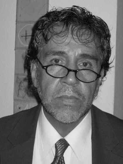 A murit scriitorul Guillermo Samperio