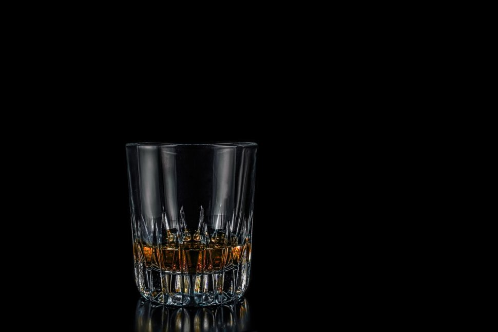 Care este diferenţa dintre whiskey şi whisky? Sigur nu știai asta