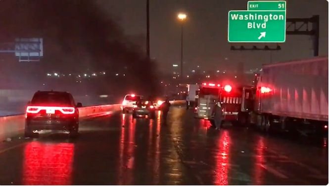 Carambol cu 55 de mașini în SUA: doi morți și 15 răniți