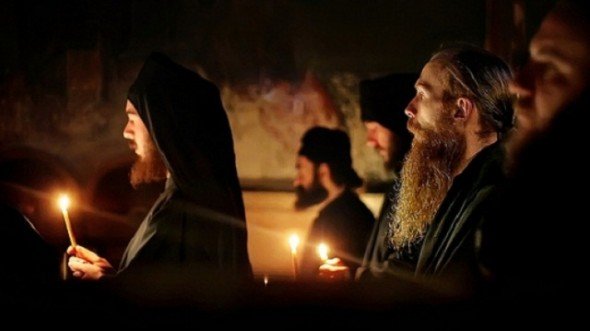 O comunitate de călugări din Athos, avertisment dur legat de profeţiile despre Apocalipsă