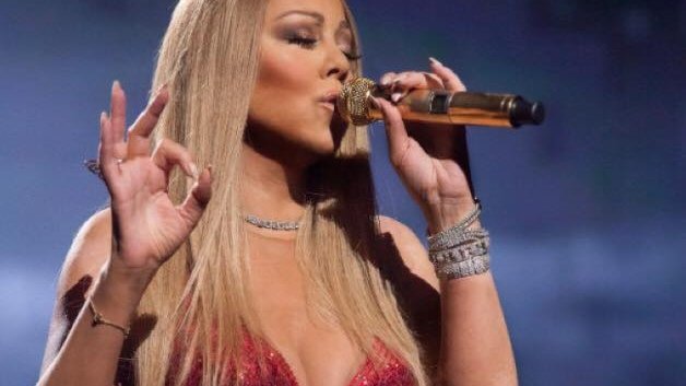 Mariah Carey, prestaţie jenantă în timpul recitalului de Revelion din Times Square. Cum au reacţionat fanii