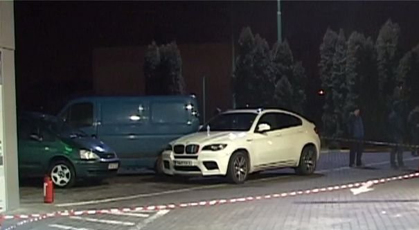 Tentativă de asasinat la Timișoara. Gloanțele i-au ciuruit maşina nepotului lui Zaher Iskandarani