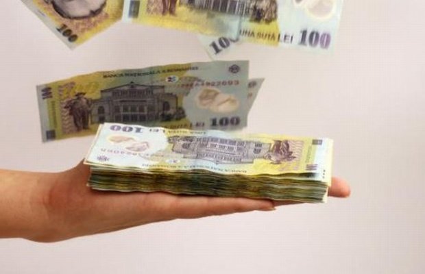 România împrumută 7,5 milioane de lei/h pentru a funcționa