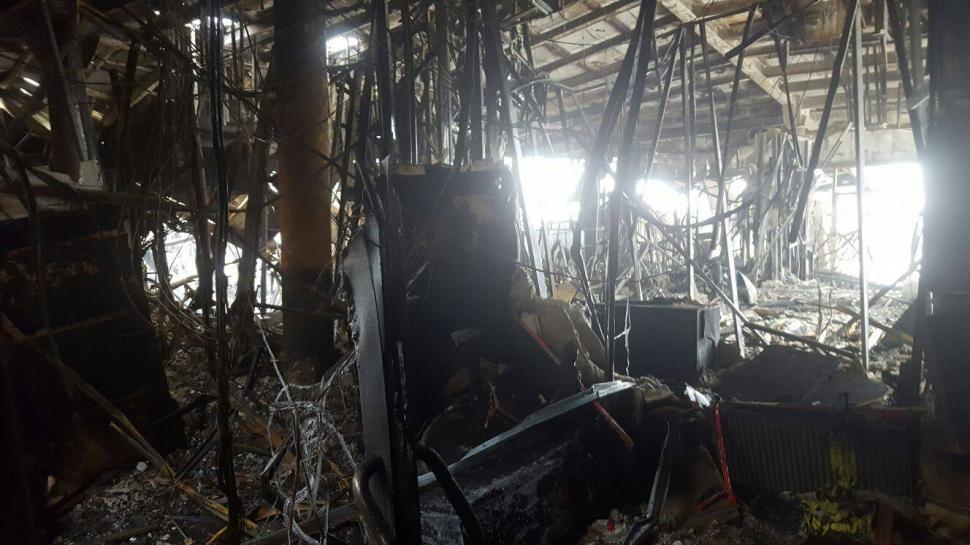 Primele imagini din interiorul Clubului Bamboo, ars în întregime în incendiul de sâmbătă dimineaţa (FOTO) 430559