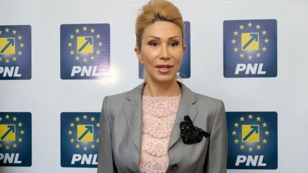 Raluca Turcan: Voi propune ca alegerile interne din PNL să se desfășoare de jos în sus