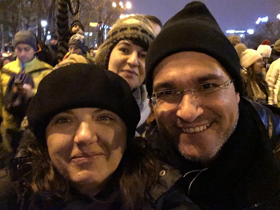 Cine sunt miniștrii lui Cioloș care au participat la protestele de duminică seară față de grațiere - FOTO 431256