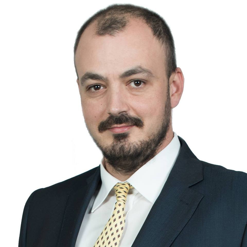 Secretarul general al PSD Reşiţa a demisionat: „Îmi pare sincer rău că am pus umărul la construcţia unui sistem bolnav”