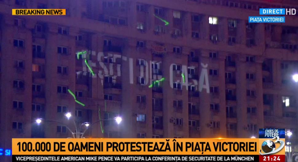 Cele mai spectaculoase imagini de la protestele din Piața Victoriei FOTO 432630