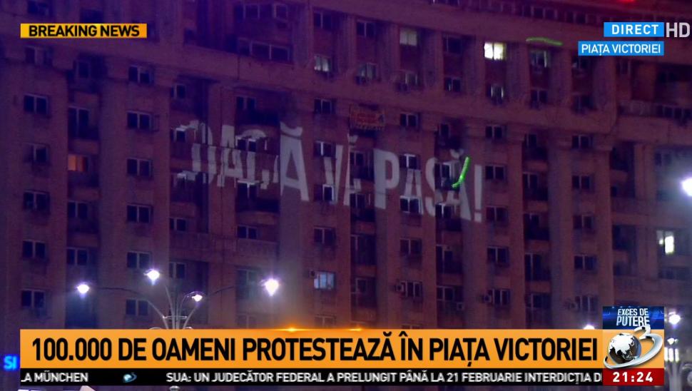 Cele mai spectaculoase imagini de la protestele din Piața Victoriei FOTO 432631