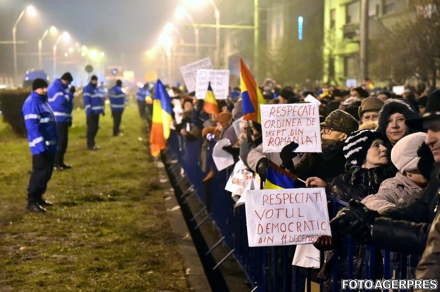 Protest la Palatul Cotroceni. Restricții de trafic pe mai multe artere