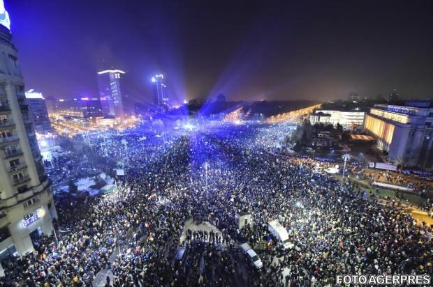 Care sunt revendicările protestatarilor din Piața Victoriei. Un manifest în opt puncte 