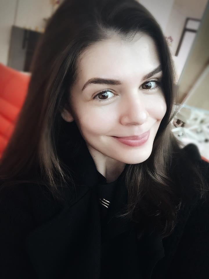 Monica Gabor, fotografie din pat. Pe cine a preferat în locul lui Mr. Pink (FOTO) 433282