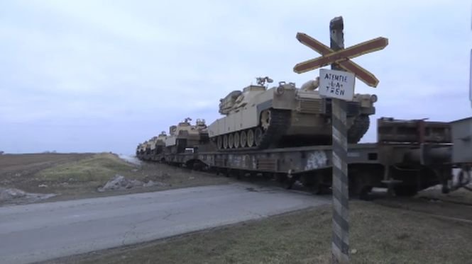 Tancurile americane au ajuns la baza Mihail Kogălniceanu - video