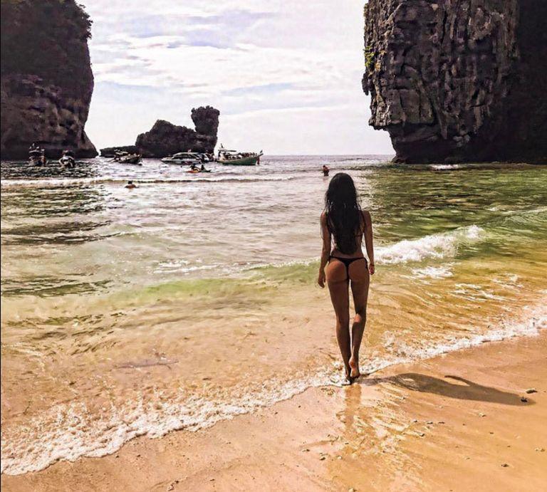 Elena, fosta solistă Mandinga, imaginile pe care toți bărbații așteptau să le vadă 434309