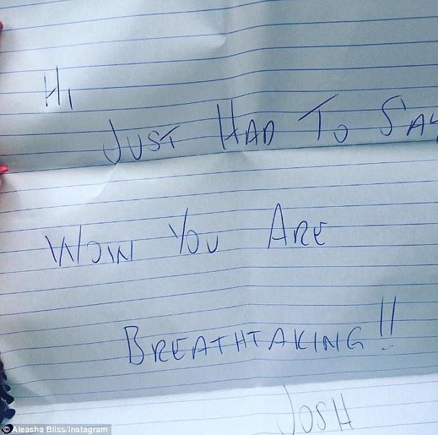 I-a lăsat unei mame un bilet pe mașină! Ce s-a aflat instant despre bărbatul care i-a făcut femeii complimente 434222