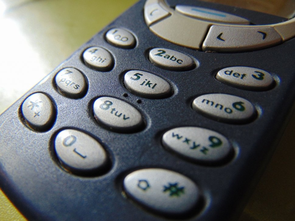 Legendarul telefon Nokia 3310 va fi relansat. Preţul o să vă surprindă!