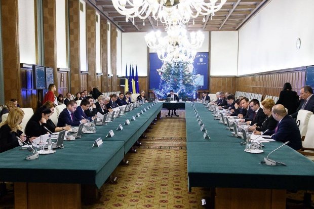 Guvernele României şi Ungariei se vor reuni într-o şedinţă comună la Timişoara