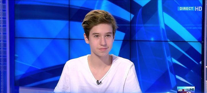 Eroul zilei: Fiul fostei prezentatoare TV Dana Războiu, campion la robotică la 13 ani