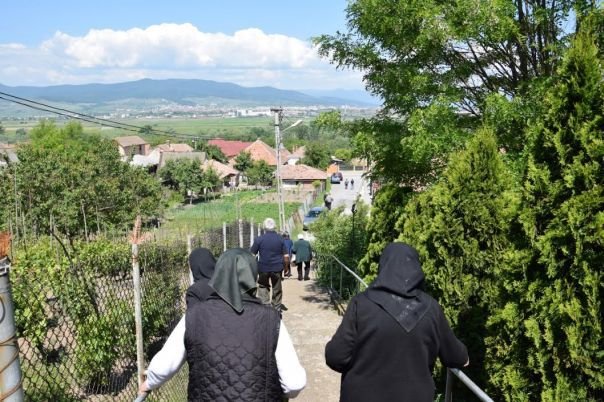 Povestea satului din România în care cârciumile sunt interzise