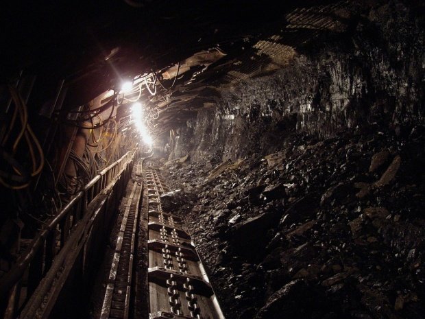 Tragedie în China. 17 mineri au murit în urma căderii unui lift