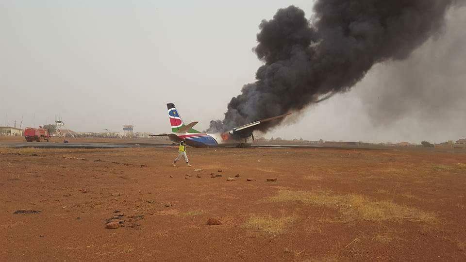 Un avion cu cel puţin 44 de persoane s-a prăbuşit la aterizare pe un aeroport din Sudanul de Sud: Cel puţin 14 persoane au ajuns la spital