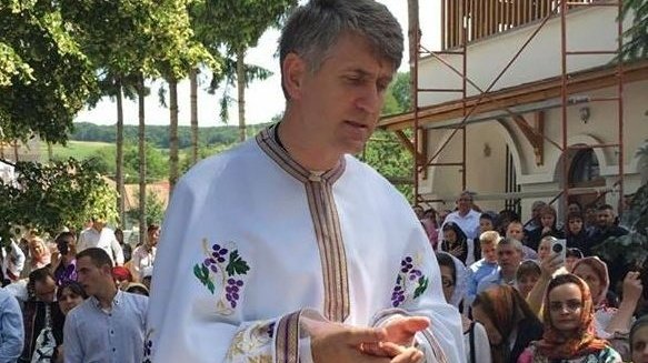 Ce a apărut pe pagina de Facebook a preotului Pomohaci, după scandalul pozelor cu sicriul Ilenei Ciuculete